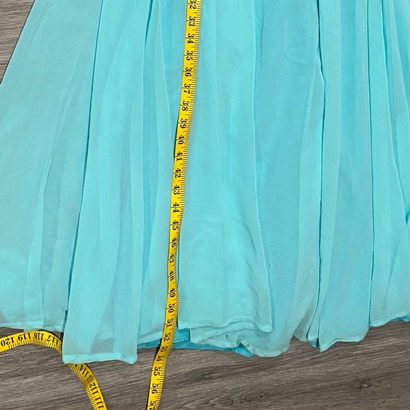 Prom Dress/Wedding Guess Dress - Picture 6 of 8